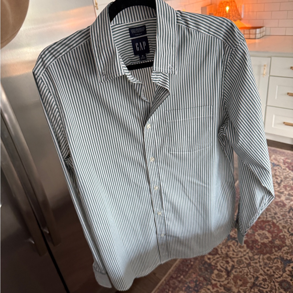 Gap Men's Striped Green Shirt Nwot